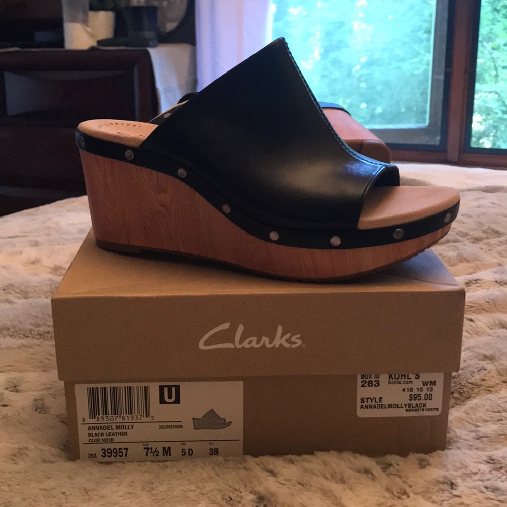 Black Leather Sandals